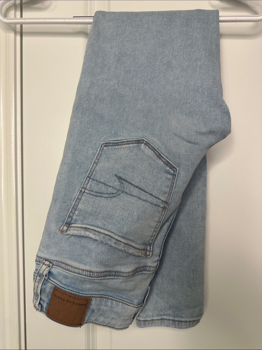 American Eagle Outfitters Next Level Stretch Short Light Wash Skinny Jeans